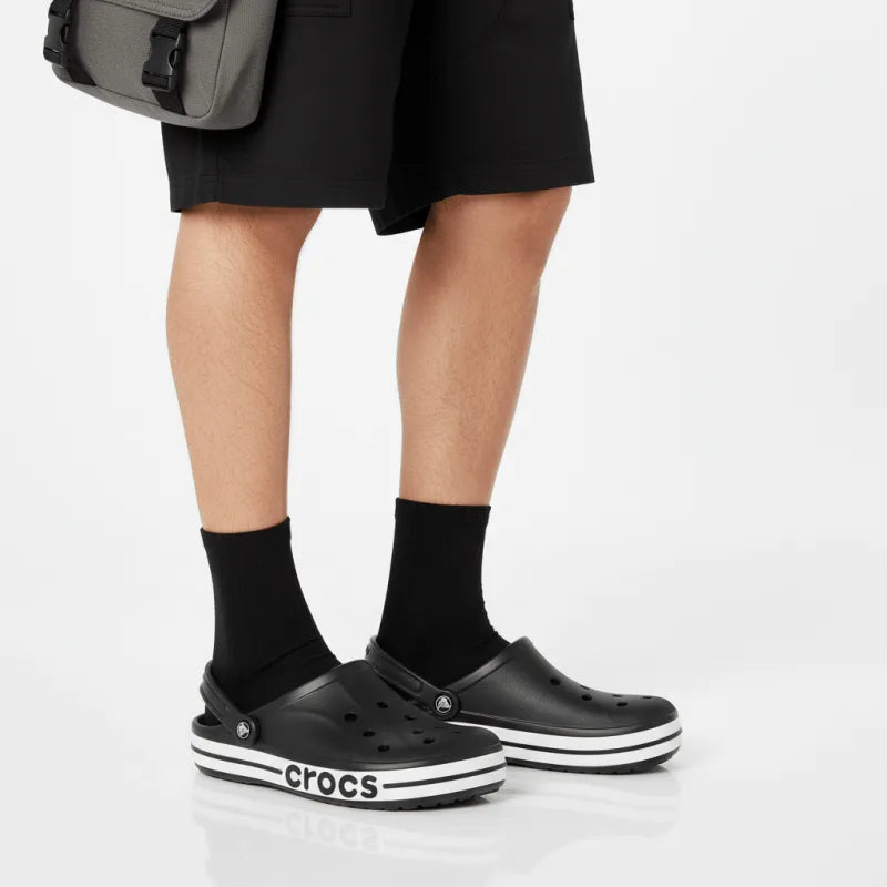 Cr_ocs Bayaband Clogs Black and White