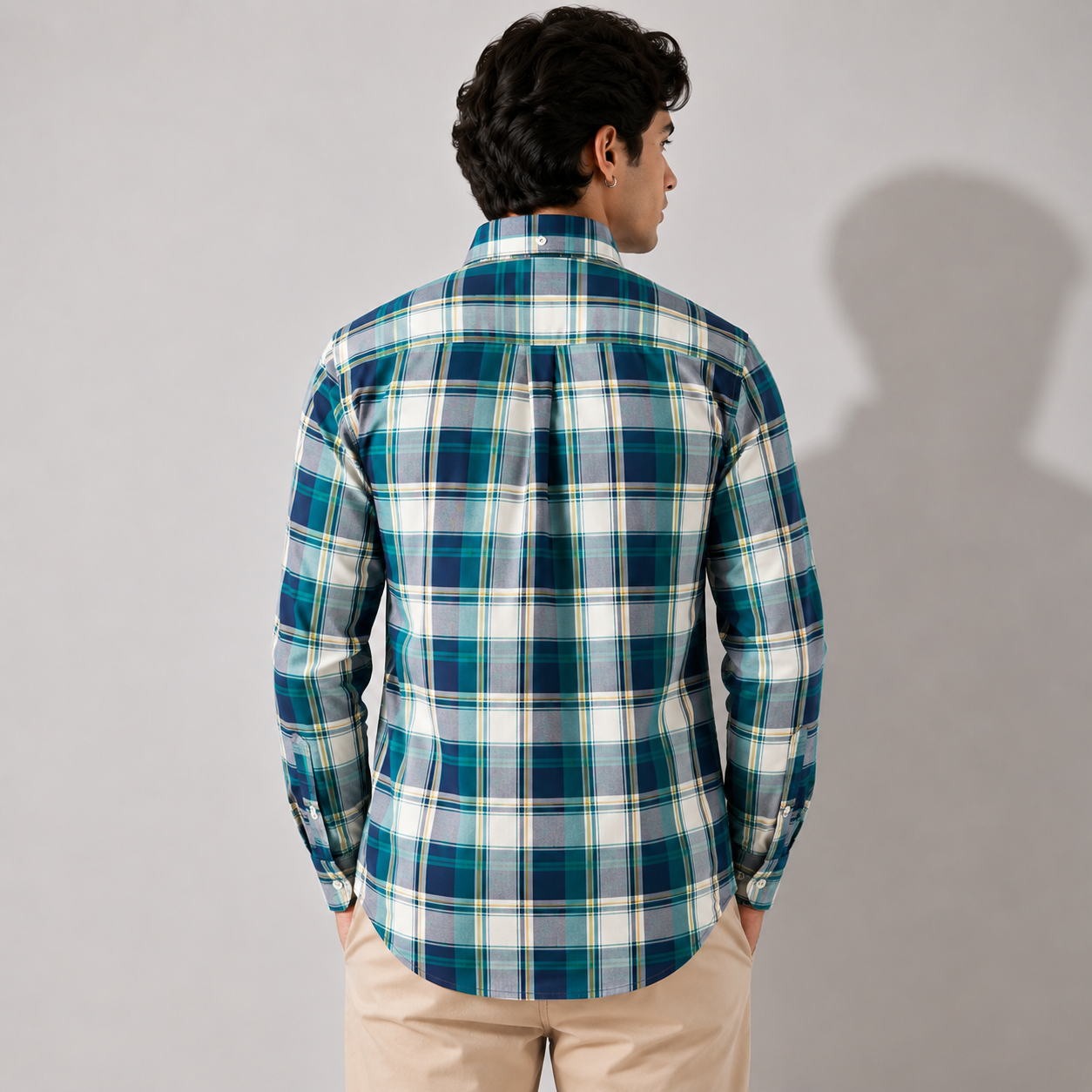 Po_lo Ralph Lauren Men's Green & Navy Plaid Button-Down Shirt | Premium Cotton | Custom Fit