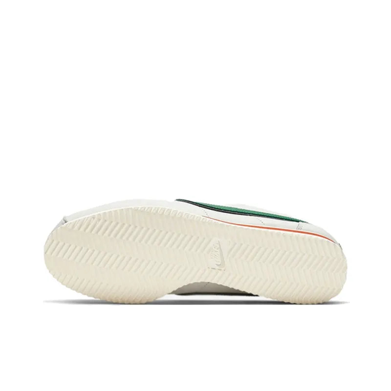 Ni_ke x Stranger Things Classic Cortez Hawkins