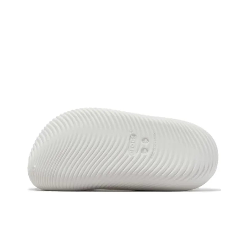 Cros Mellow Recovery Clogs Closed-Toe Slippers Unisex White