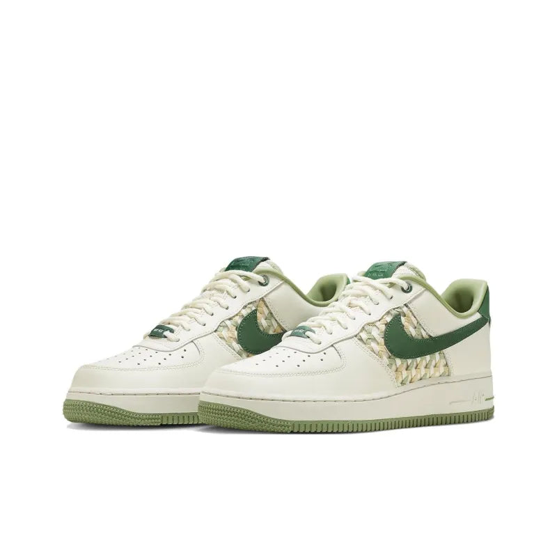 Ni_ke Air Force 1 Low-Top Skateboarding Shoes Unisex White Green