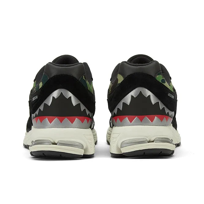 Ne_w Bala_nce x Bape 2002R Black Camo