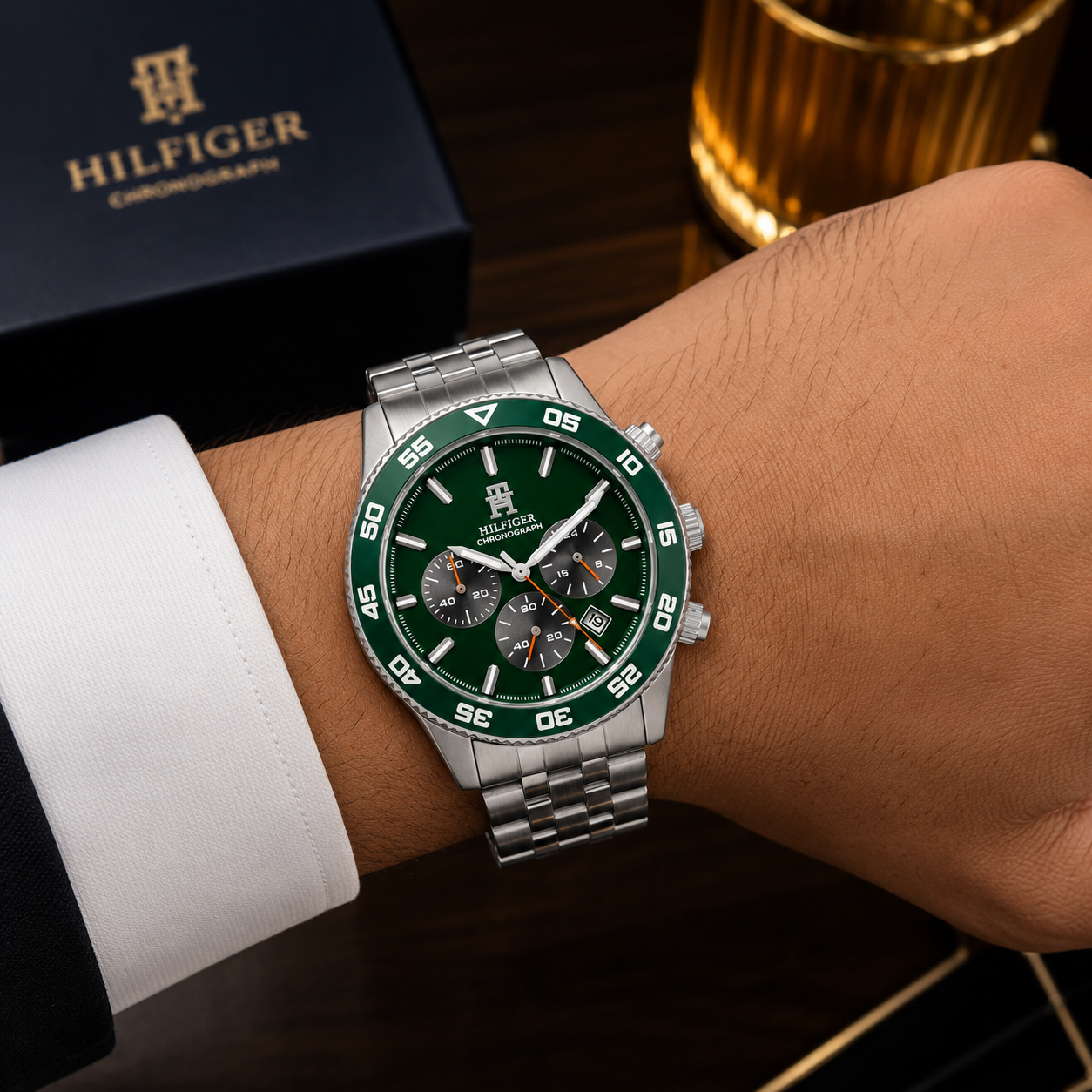 Tom_my Hilf_iger Green Dial Chronograph Stainless Steel Watch