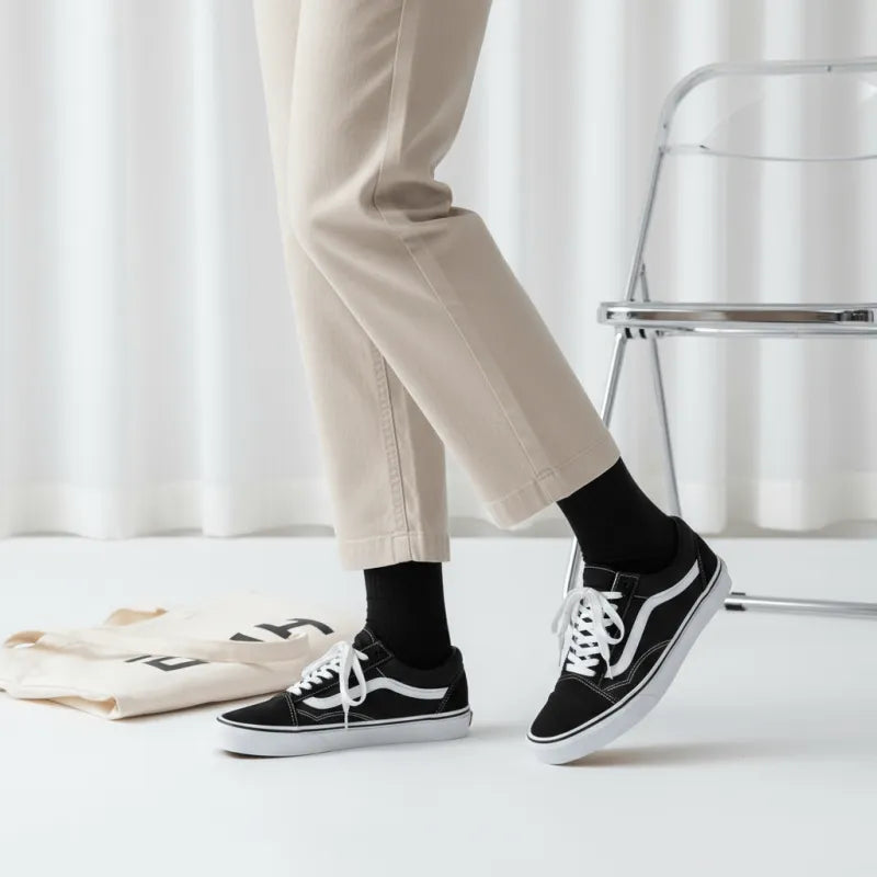 Va_ns Original Skool Black Suede Low-Top Skateboarding Shoes Unisex Black White