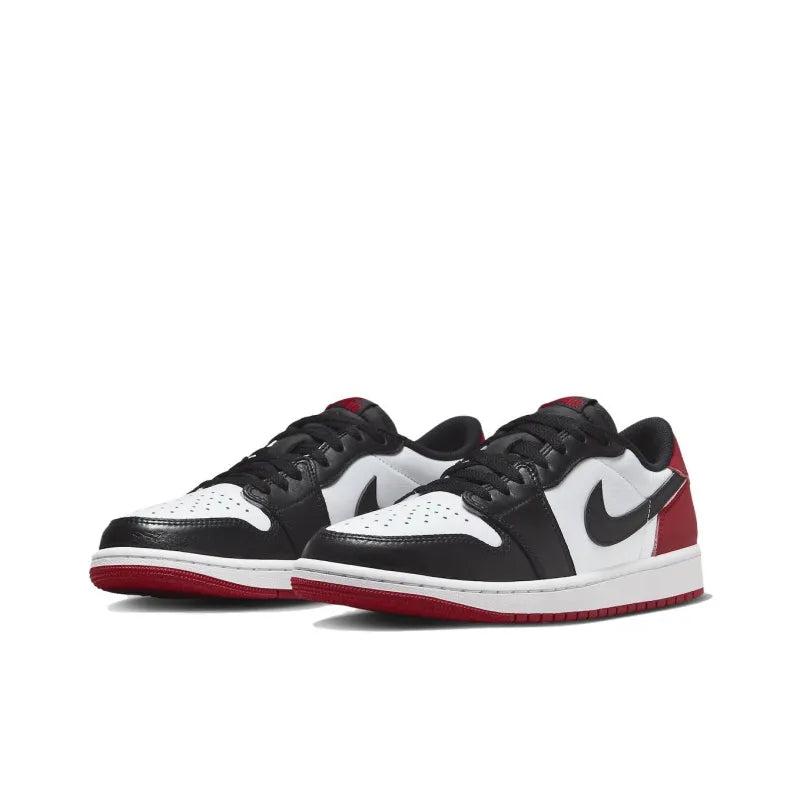 Jor_dan 1 Retro Low OG Black Toe