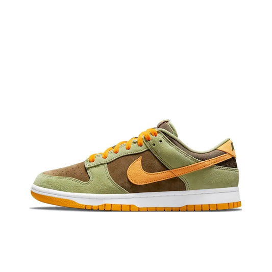 Ni_ke Dunk Low SE Dusty Olive