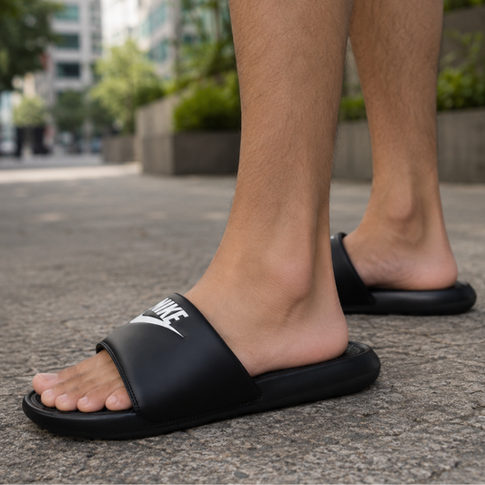 Ni_ke Victory One Slide Black