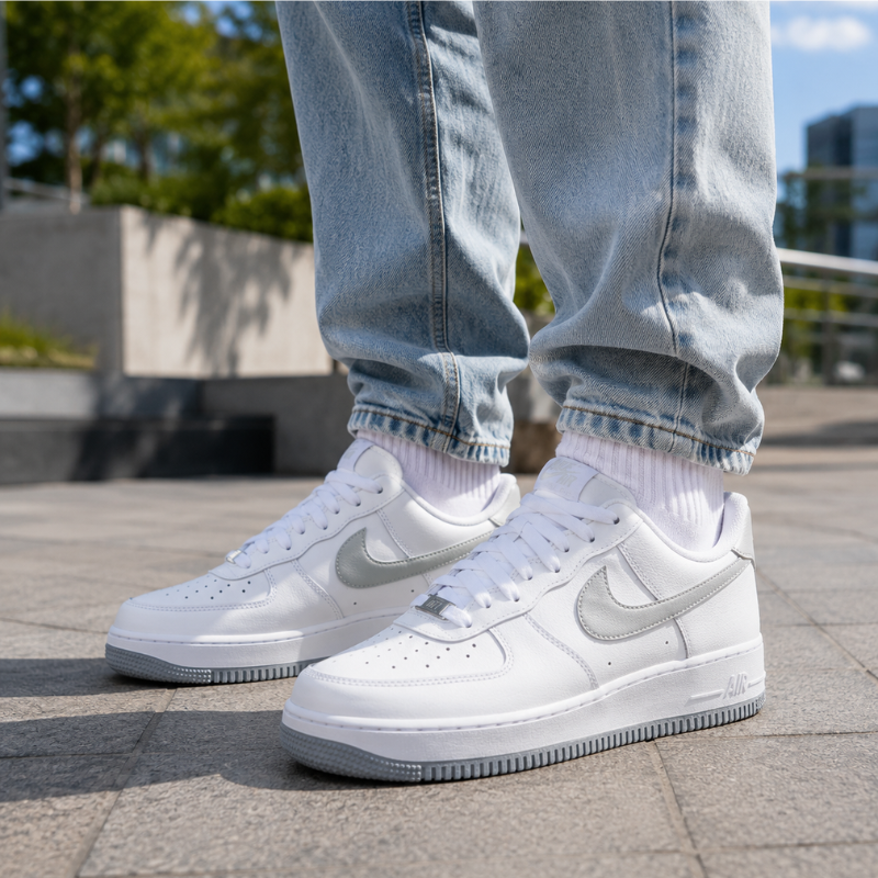 Ni_ke Air Force 1 '07 White Light Smoke Grey