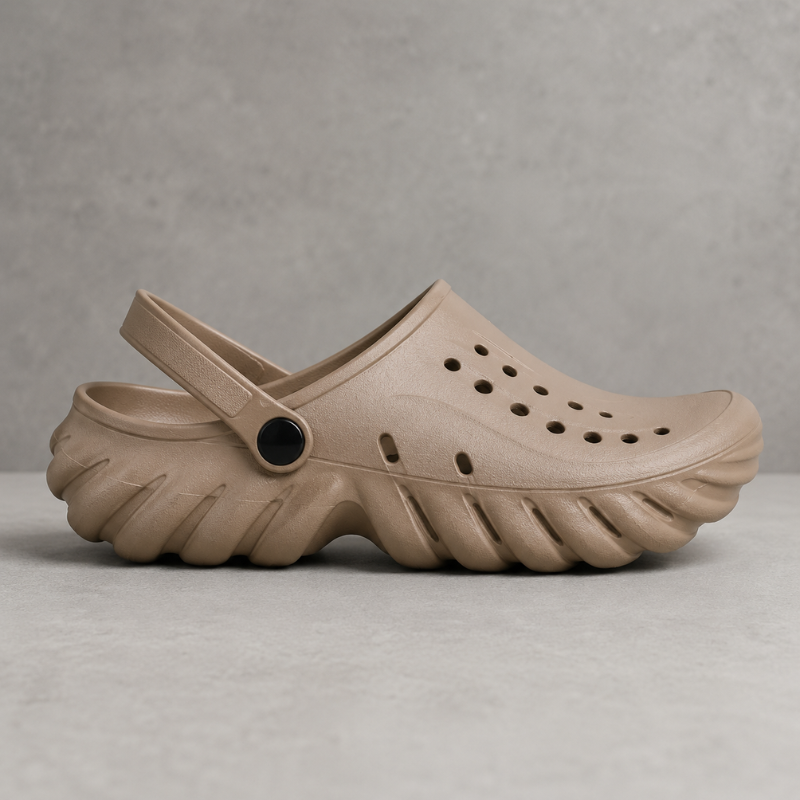 Ul_tra_Com_fort Chunky Foam Clogs – Brown