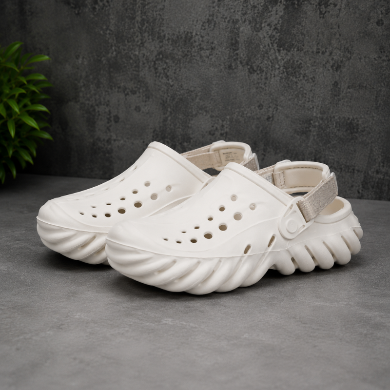 Clo_ud _Wave Foam Clogs – Ultra Comfort Everyday Slip-On | White