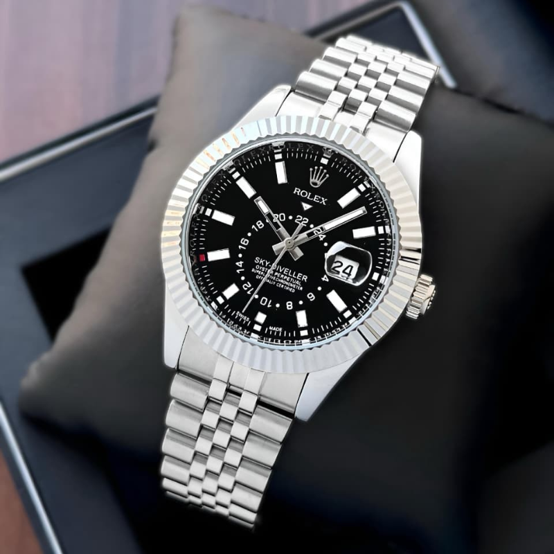Ro_lax_Luxury Stainless Steel Men's Analog Watch with Date Display | Premium Silver Black Wrist Watch