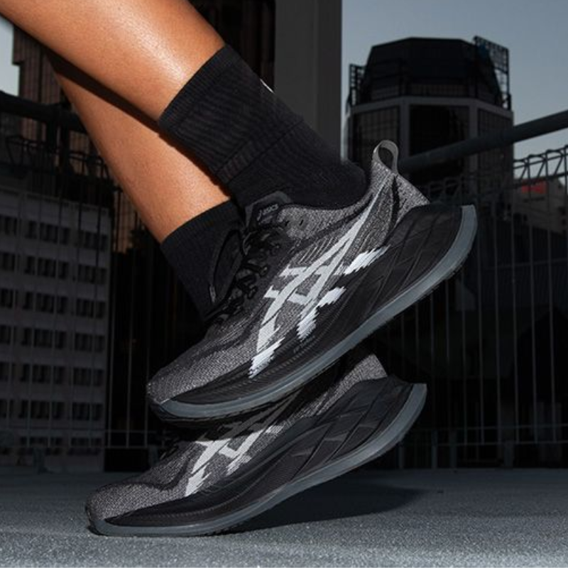 ASI_CS_Superblast Max Black Edition Running Shoes