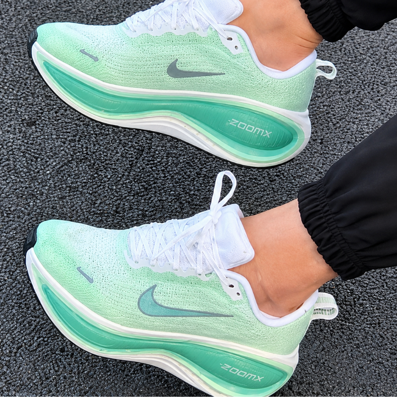 Ni_ke_Zo_omX Mint Green Performance Running Shoes