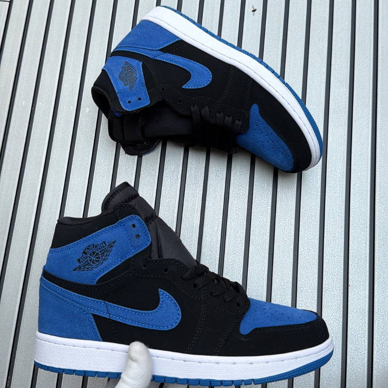 Ni_ke Air Jordan 1 Premium Lifestyle Sneakers