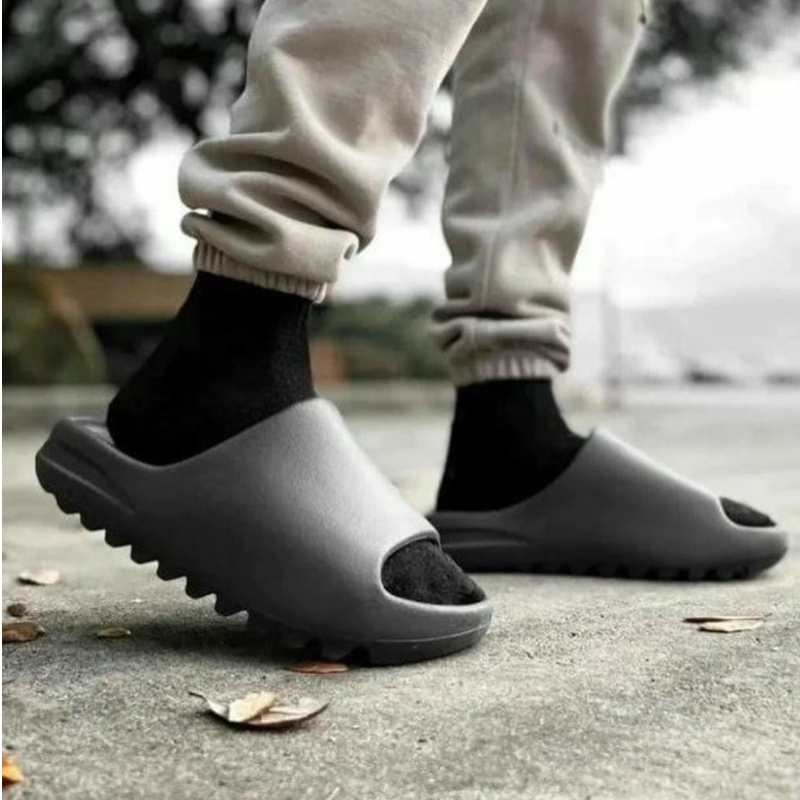 Adi_das Yeezy Slide – Black Edition | In Stock