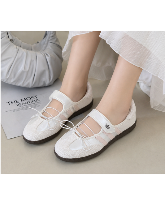 Wom_en's Wh_ite Mary Jane Ballet Flats – Casual Fashion Slip-On Shoes