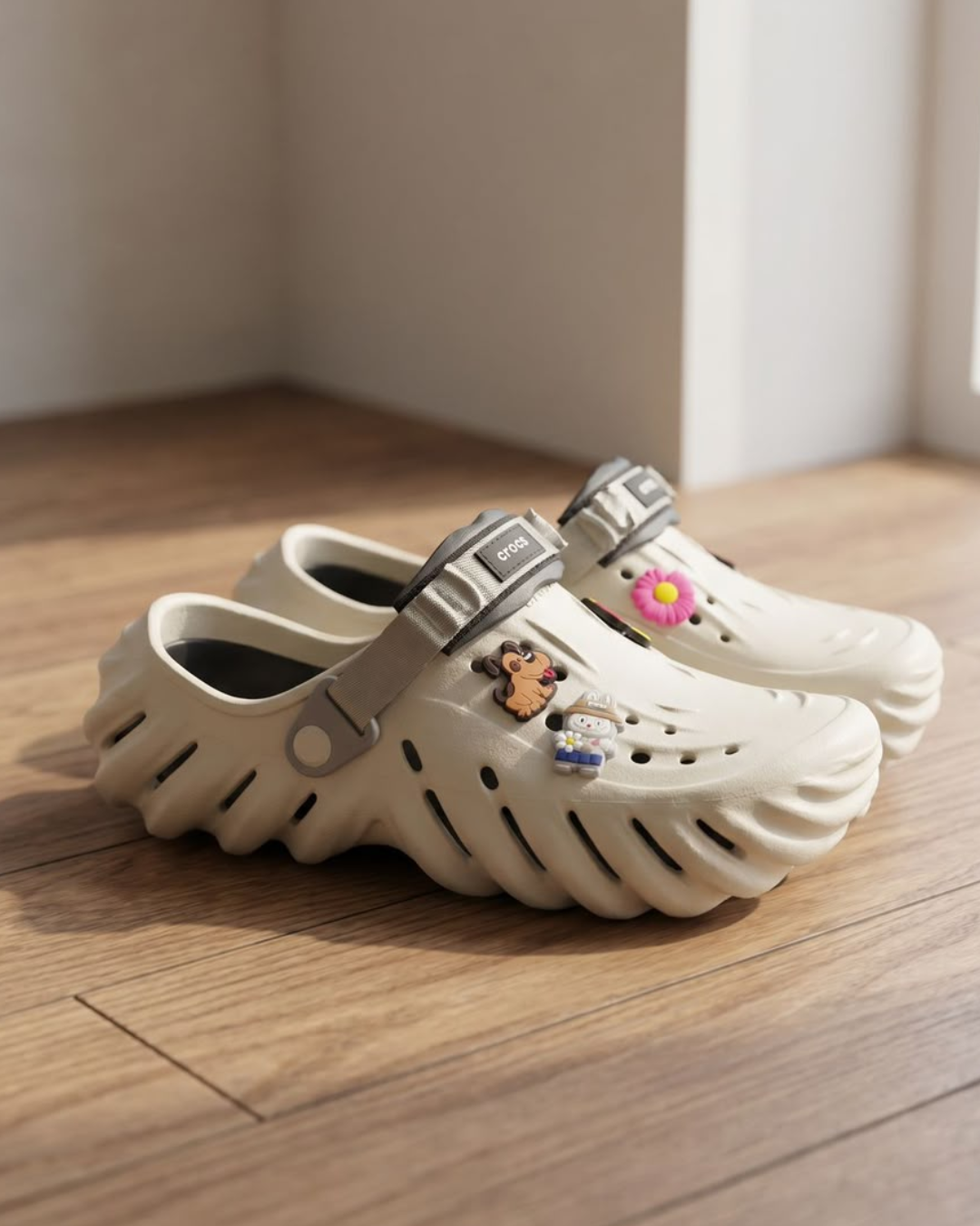 Prem_ium Chu_nky Clogs with Charms – Lightweight Comfort Slip-On Sandals