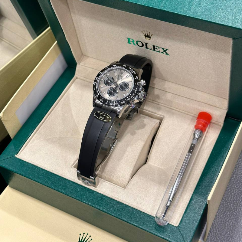 R0lex Oyster Perpetual Luxury Automatic Watch for Men – Sapphire Glass, Stainless Steel Strap