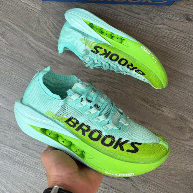 Bro_oks Hyperion Elite 5 Running Shoes – Lightweight Carbon Plate Racing Sneakers