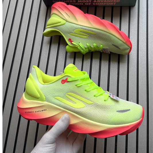 Ske_chers Aero Burst Lightweight Performance Running Shoes