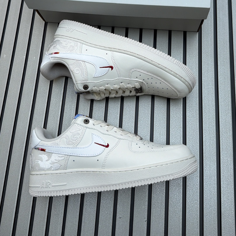Ni_ke Air Force 1 '07 Classic Lifestyle Sneakers