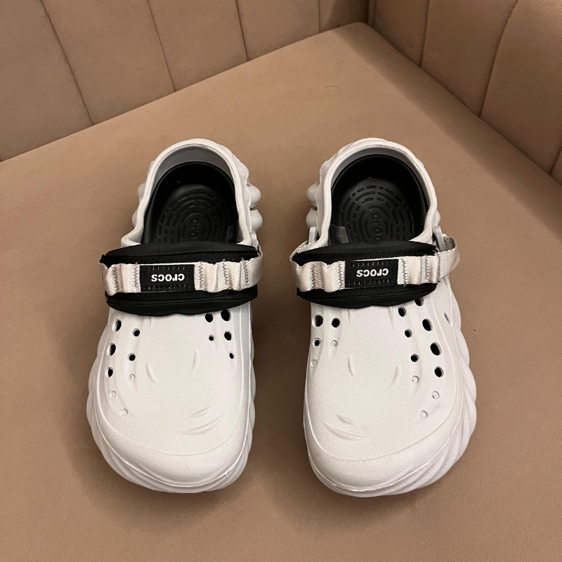 Cro-cs Echo Clog – Black & White | In Stock