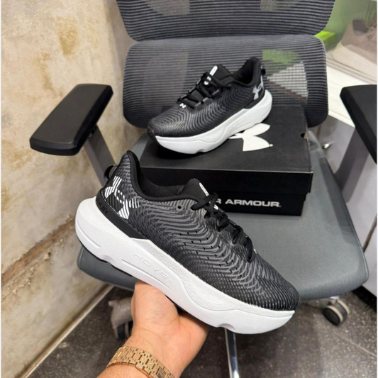 Un_der Ar_mour HOVR Phantom Running Shoes – Black Grey