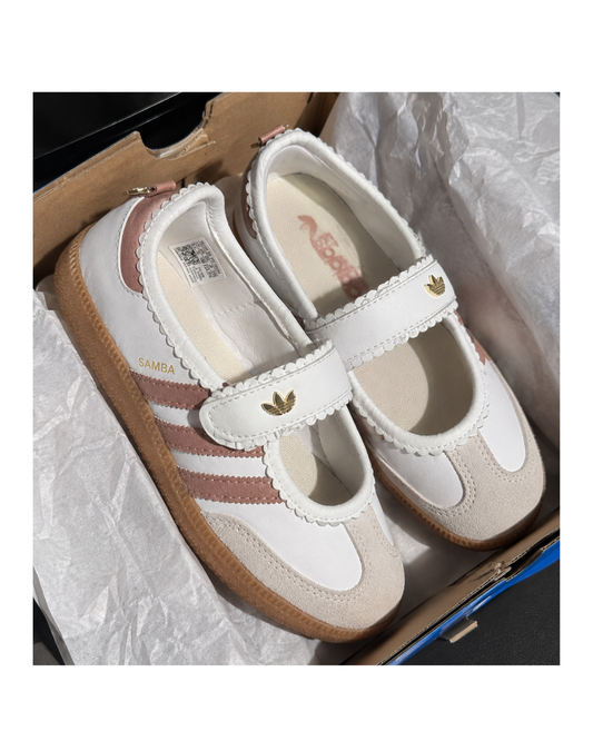 Wo_men's Retro Mary Jane Sne_akers – White & Pink Casual Strap Shoes
