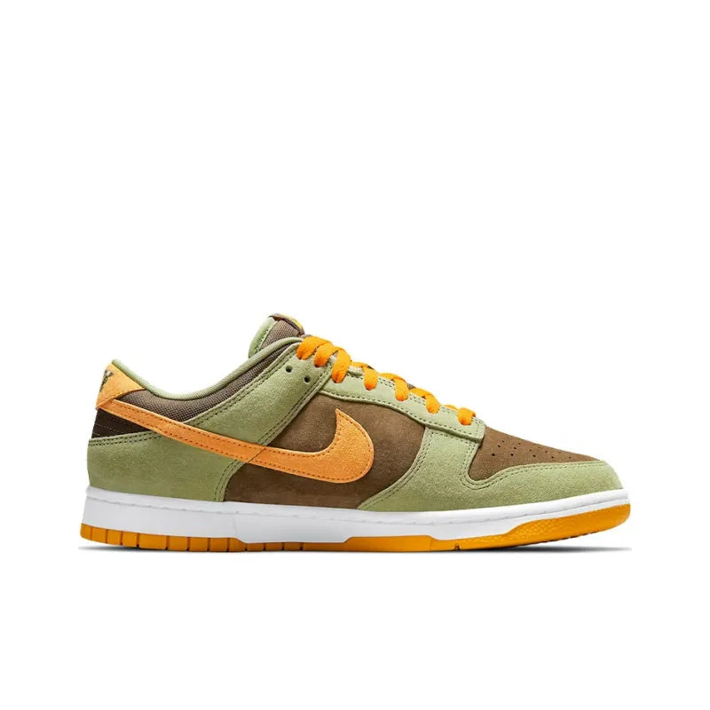 Ni_ke Dunk Low SE Dusty Olive