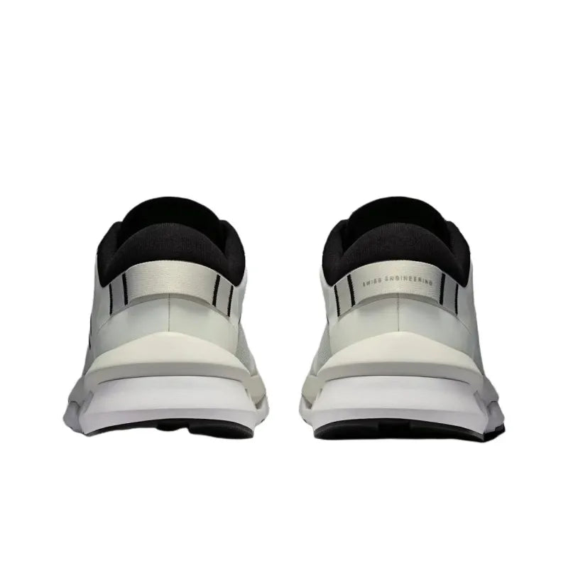 O_n Cloud Zone Breathable and Lightweight Low-Top Casual Running Shoes for men in Gray and Black