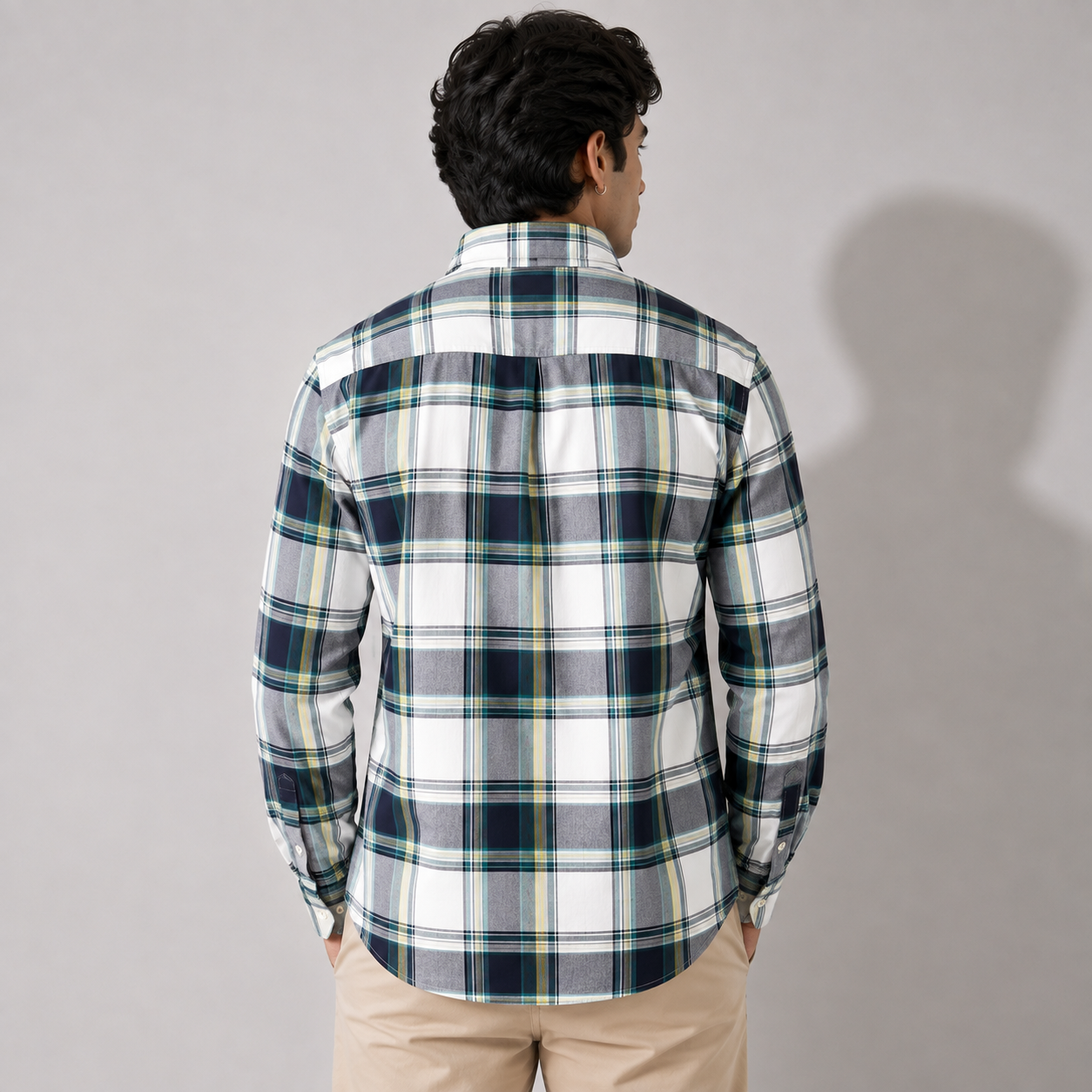 Po_lo Ral_ph La_uren Men's White, Navy & Green Plaid Shirt | Custom Fit Full Sleeve Shirt