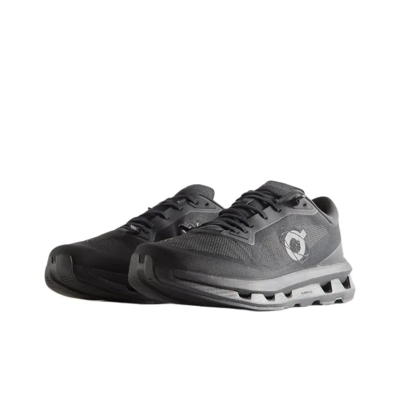 O_n Running x Kiss Cloudzone Black