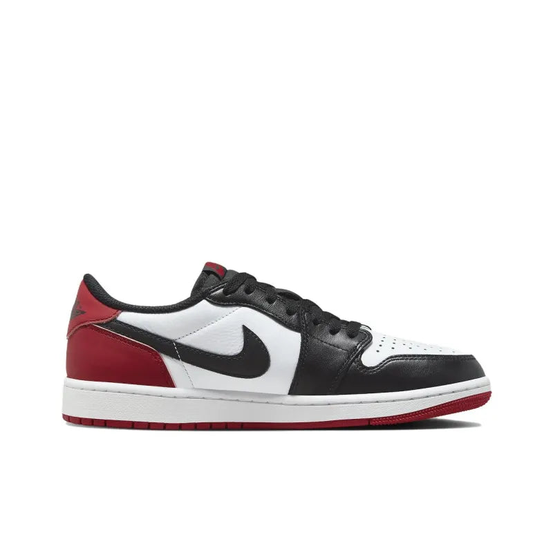 Jor_dan 1 Retro Low OG Black Toe