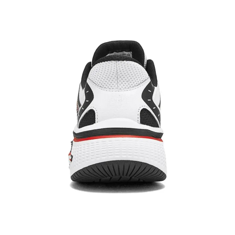 Ske_chers Go Run Elevate 2.0 Sleep Ins White Black