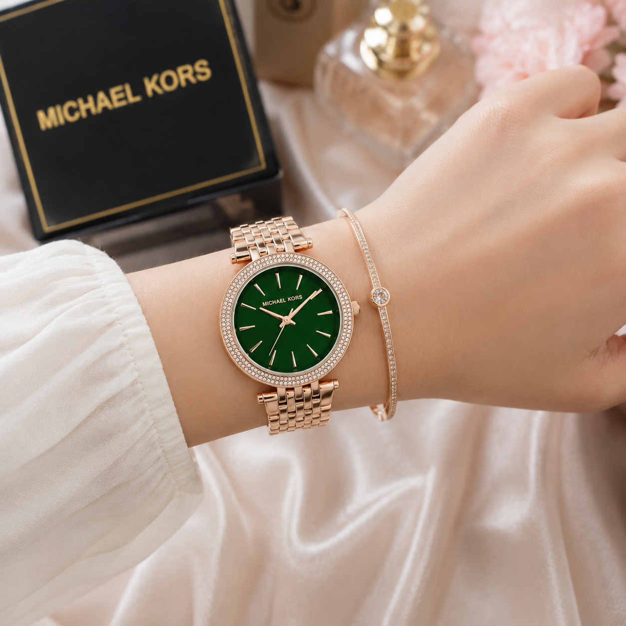 Mic_hael Ko_rs Women’s Rose Gold Crystal Watch – Emerald Green Dial & Premium Bracelet